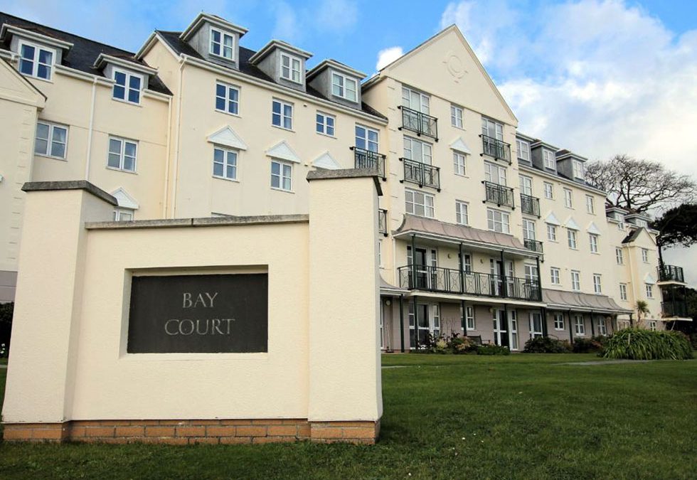 McCarthy and Stone: Bay Court, Falmouth